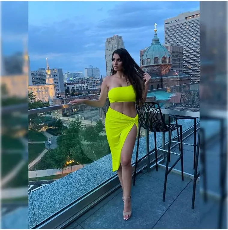 BEAGIMEG Women's Sexy One Shoulder Long Bodycon Slit Skirt 2 Pieces Dress