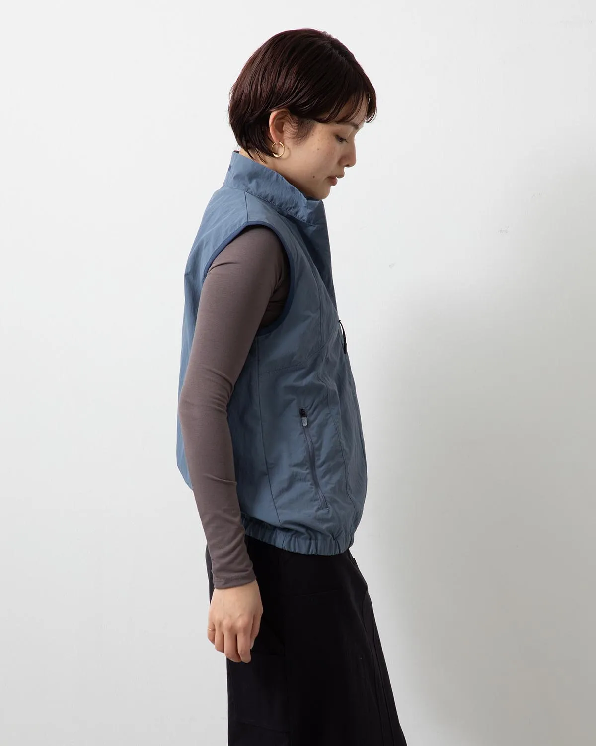 CURVE STITCH NYLON VEST