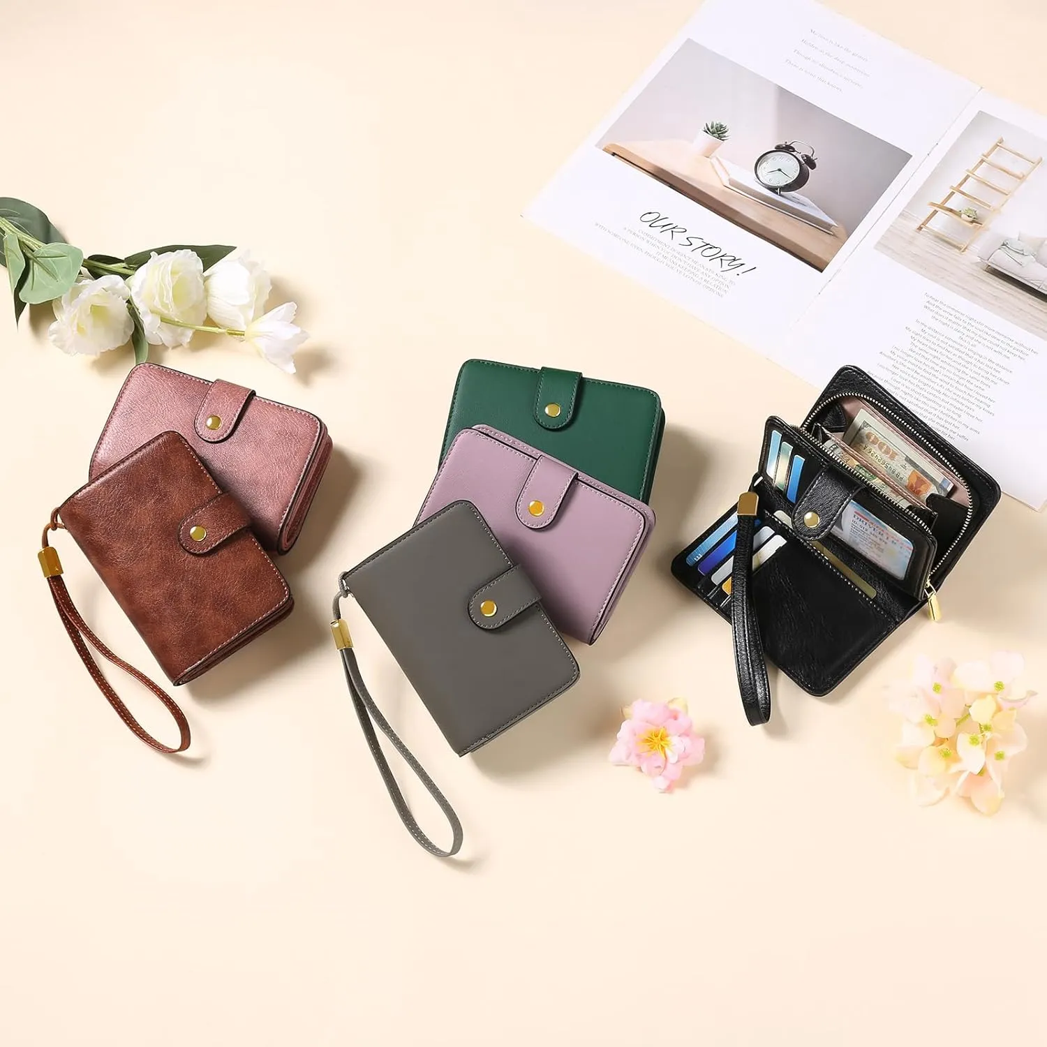 GAEKEAO Small Wallet for Women RFID Blocking Leather Wristlet Purse Bifold Ladies Wallet Credit Card Holder with ID Window
