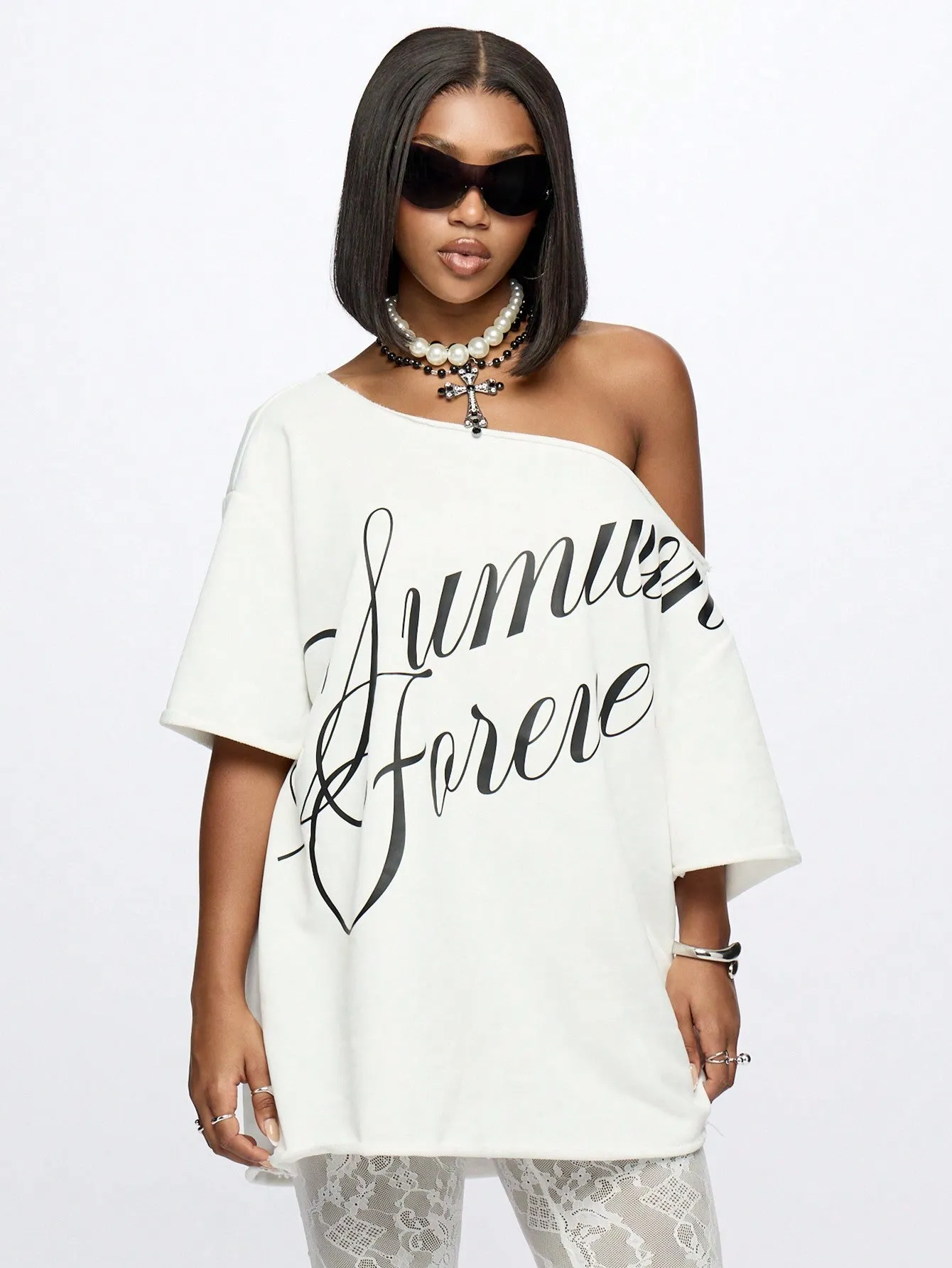 SUMWON WOMEN Off Shoulder Graphic T-Shirt Dress