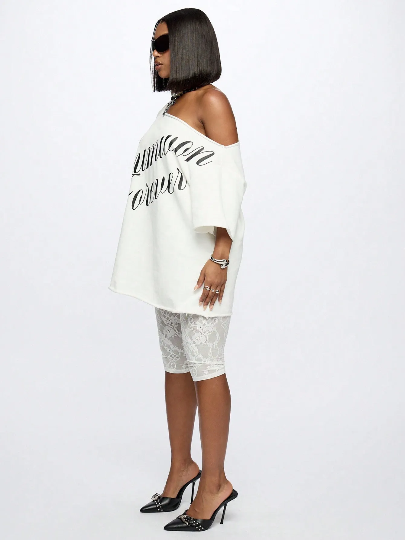 SUMWON WOMEN Off Shoulder Graphic T-Shirt Dress